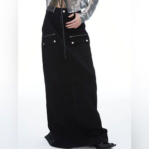 Black Denim Maxi Hi waisted Long Skirt with front zip and pockets size 42 Large